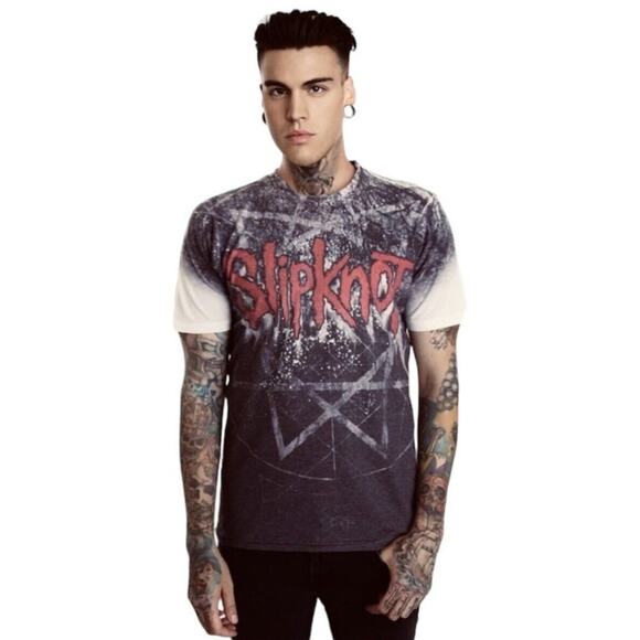 NWOT Slipknot Gray & Red Slipknot Graphic White Back Tee Short Sleeve 2XL - Picture 2 of 10